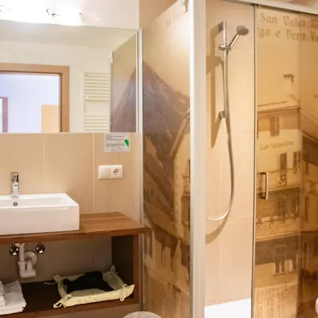 Garni St Valentin Aparthotel 3*