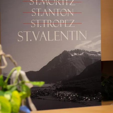 Garni St Valentin San Valentino alla Muta
