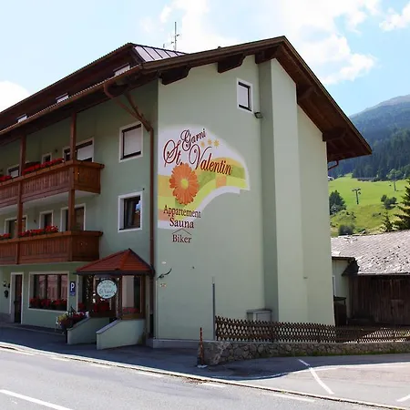 Aparthotel Garni St Valentin 3*